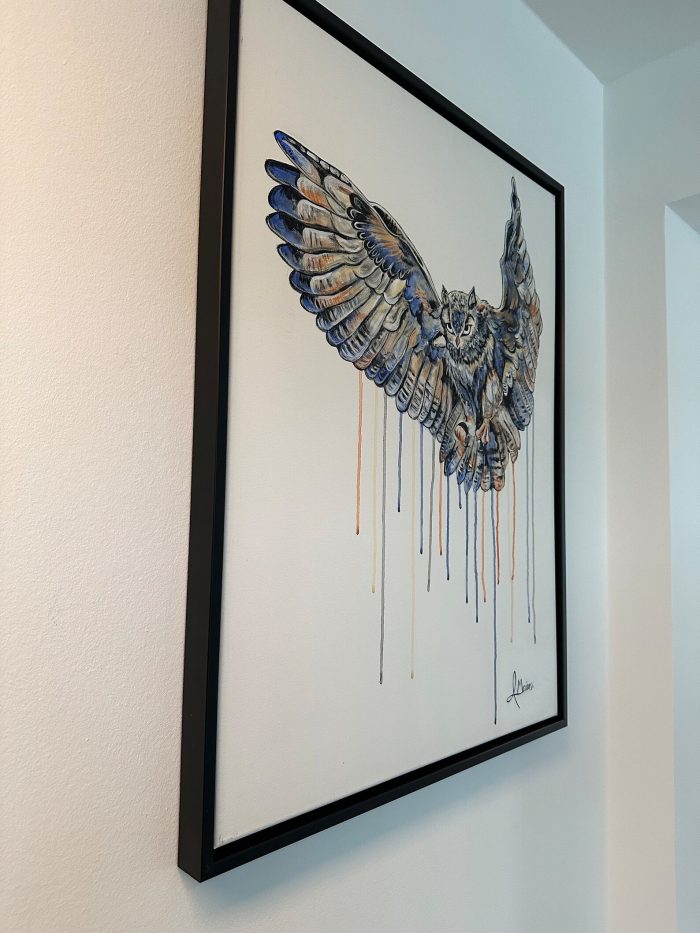 Abstrakte fliegende Eule im Rahmen – Bild 4