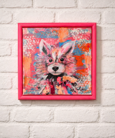 Mini Baby Waschbär mit verspielten Hintergrund