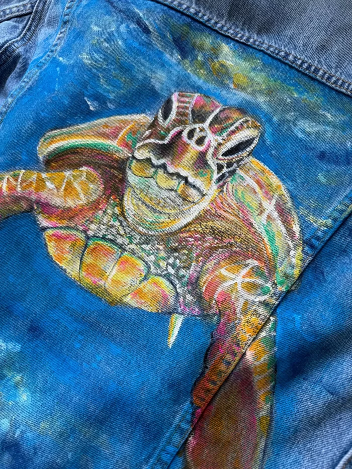 Denim Jeansjacke mit Schildkröte – Bild 2