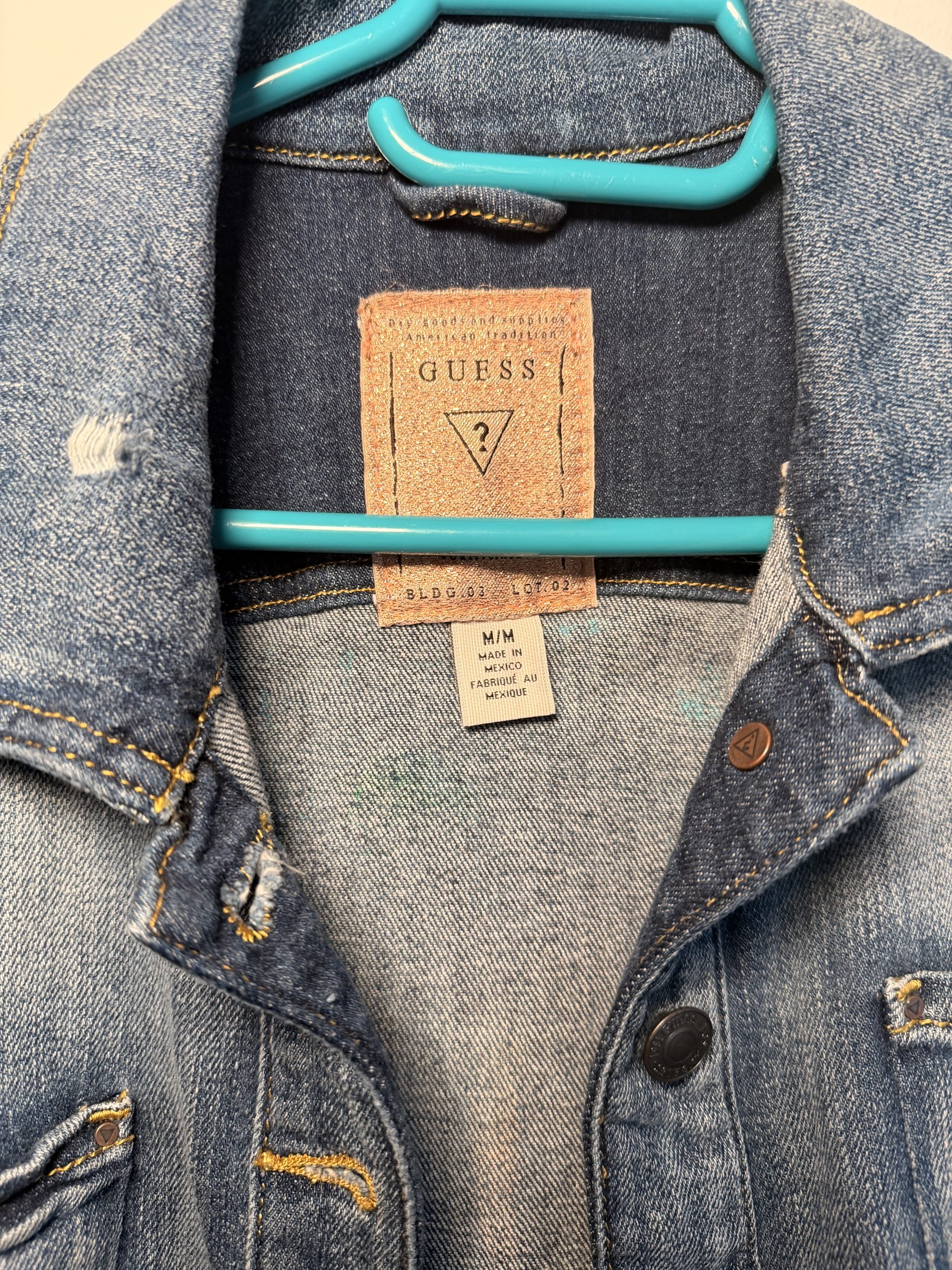 Knallige Guess Jeansjacke Woman – Bild 10