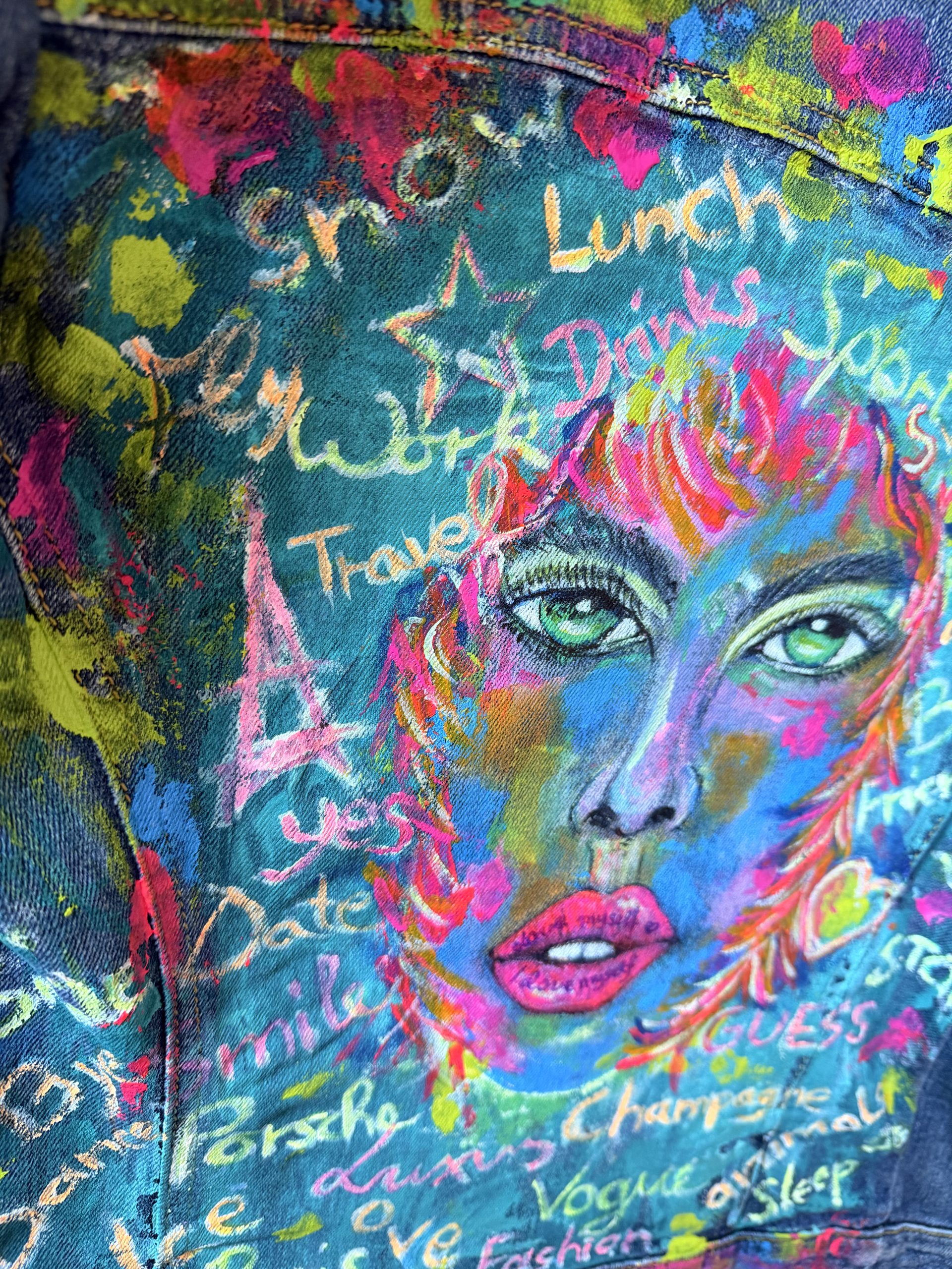 Knallige Guess Jeansjacke Woman – Bild 4