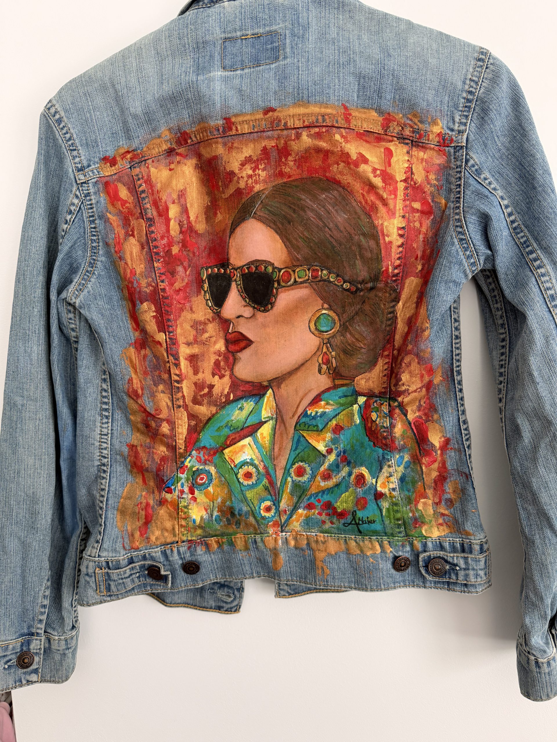 Helle Levis Jeansjacke mit Fashionlook